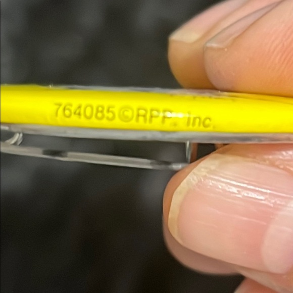 Vintage Bonton Yellow and Gray Cat Button - Picture 5 of 5